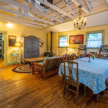 Clementine'S Guest House & Vacation Rentals Astoria Exteriér fotografie