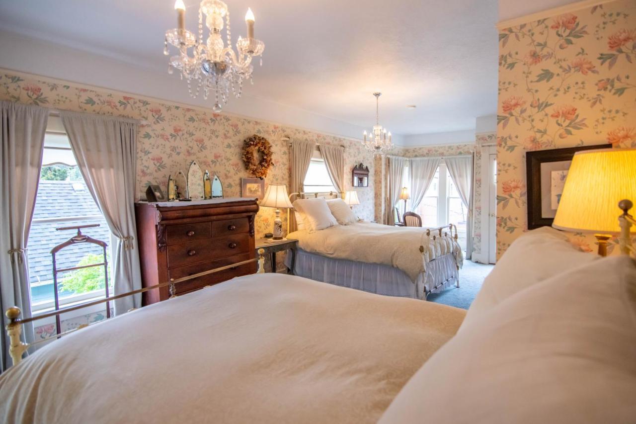Clementine'S Guest House & Vacation Rentals Astoria Exteriér fotografie