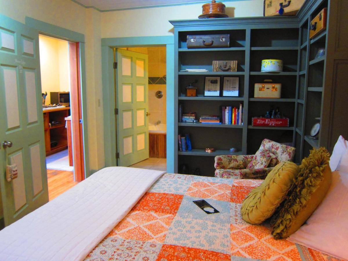 Clementine'S Guest House & Vacation Rentals Astoria Exteriér fotografie