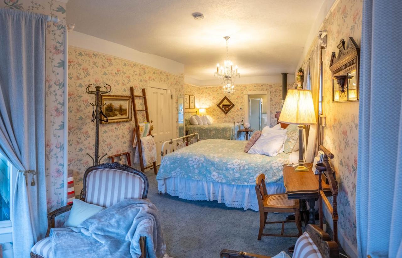 Clementine'S Guest House & Vacation Rentals Astoria Exteriér fotografie