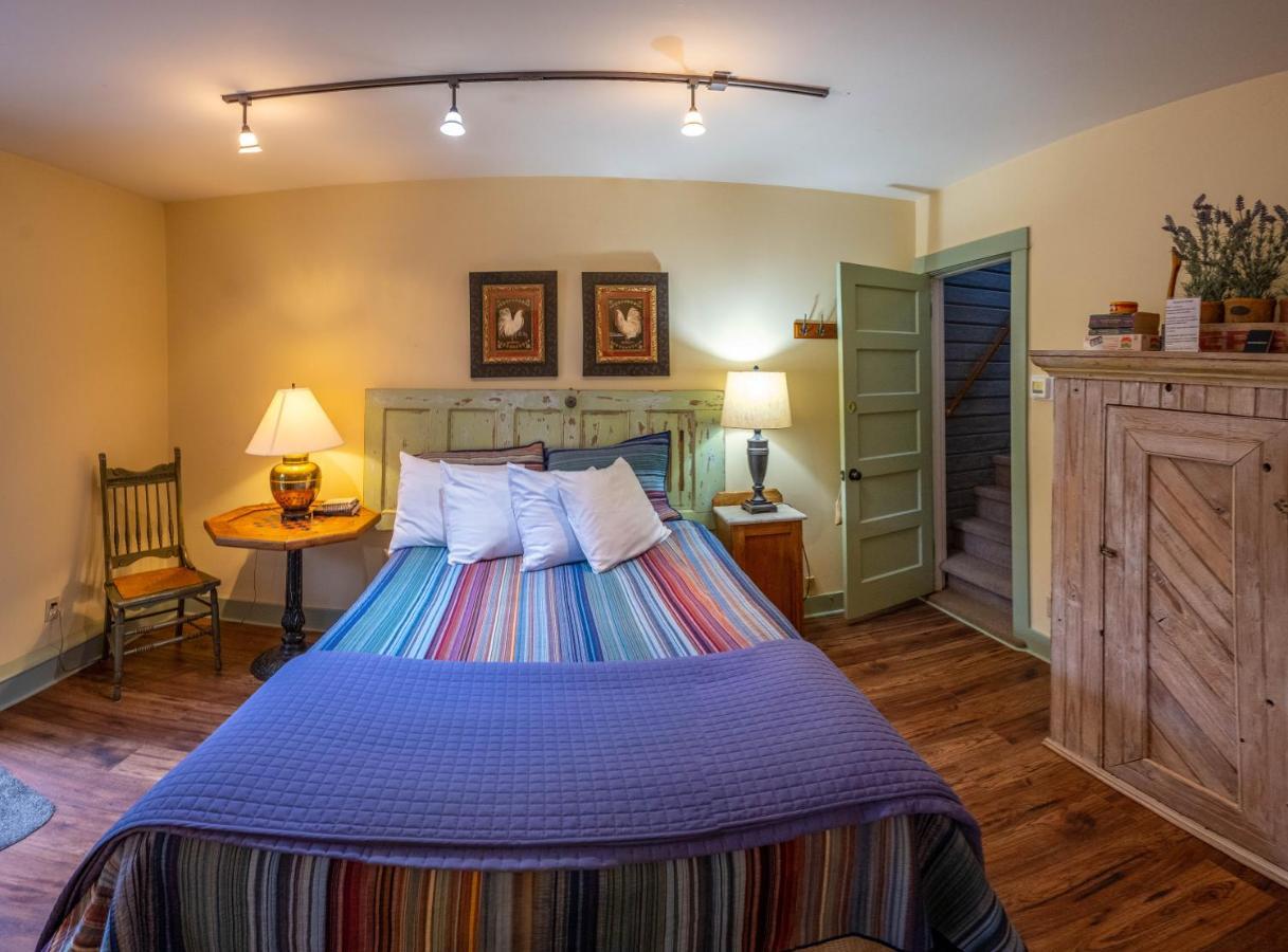 Clementine'S Guest House & Vacation Rentals Astoria Exteriér fotografie