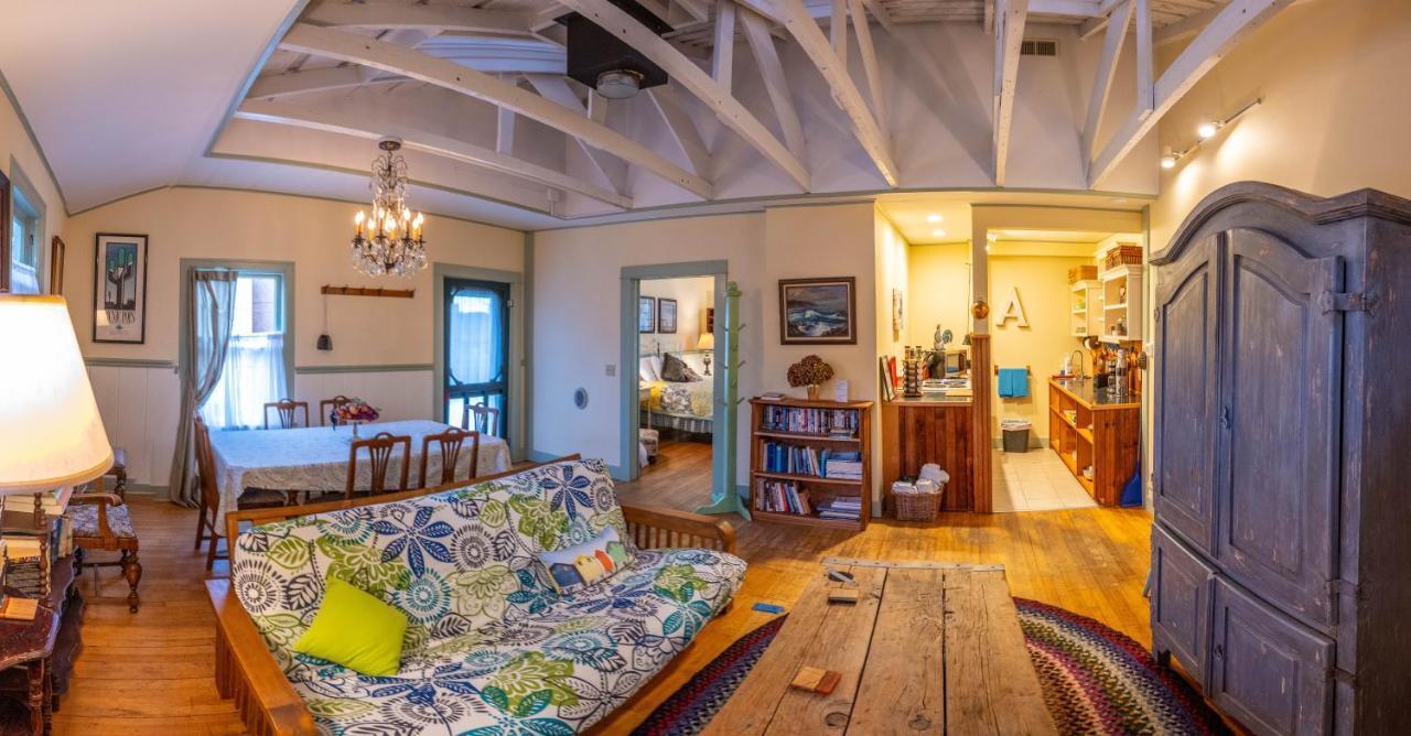 Clementine'S Guest House & Vacation Rentals Astoria Exteriér fotografie