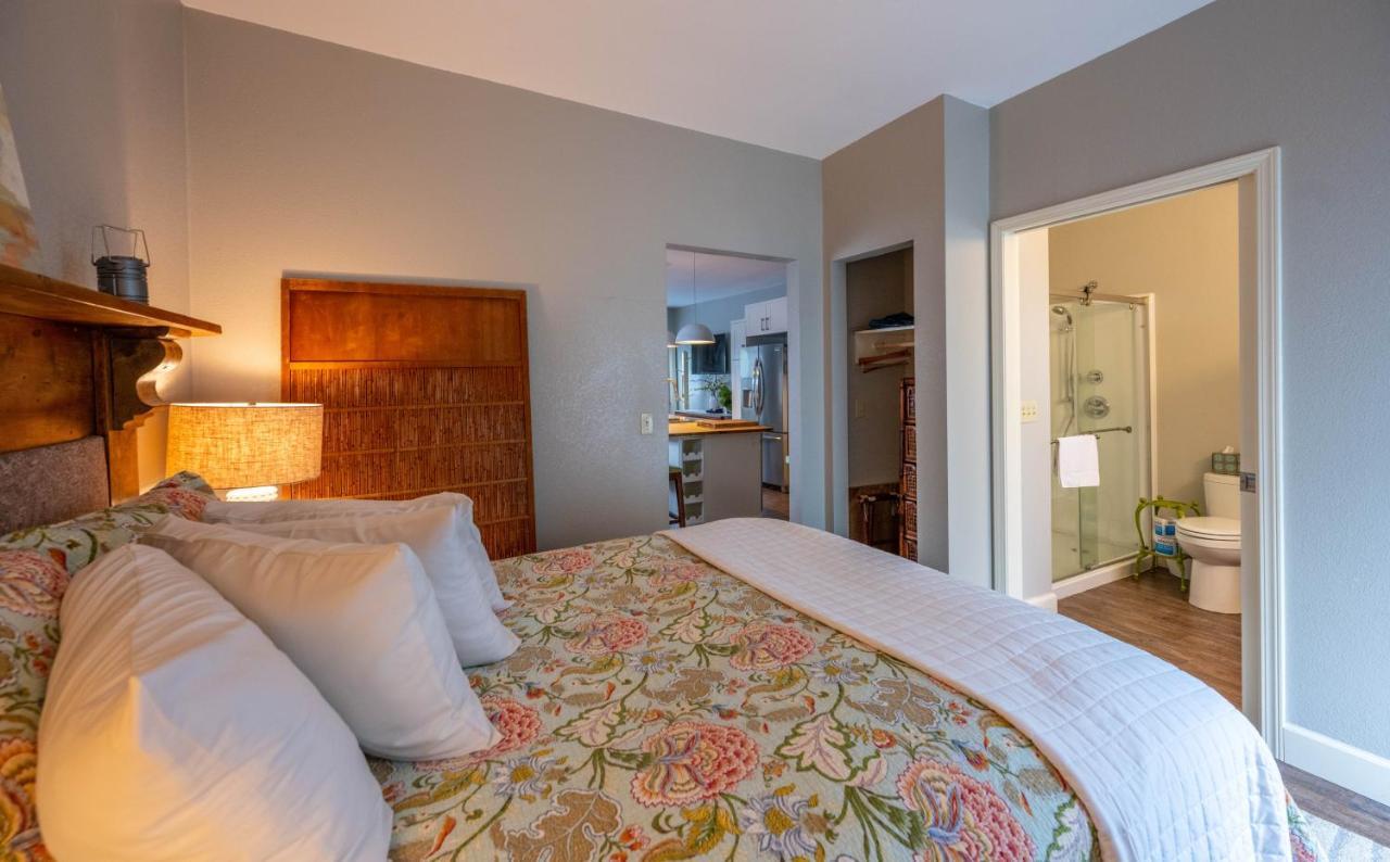 Clementine'S Guest House & Vacation Rentals Astoria Exteriér fotografie