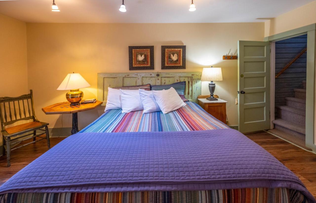 Clementine'S Guest House & Vacation Rentals Astoria Exteriér fotografie